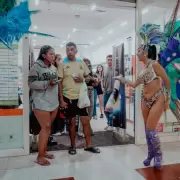 Los corsos de San Pedro se promocionaron en Salta y calientan motores para la edición 2026