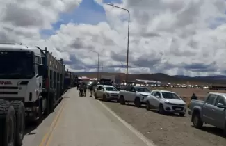 filas en Paso de Jama