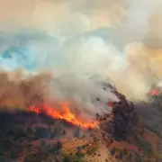 Incendios en la Patagonia: Naci�n transfiere $100.000 millones para Bomberos Voluntarios