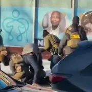 Agentes de migraciones de EE.UU. mataron a un hombre en Minneapolis: es el segundo caso en un mes