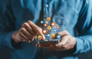 Un tribunal de Turqu�a reconoci� que los likes pueden ser causa de divorcio