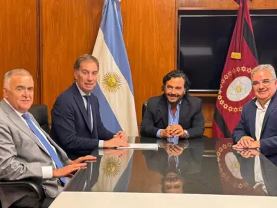 gobernadores del noa con santilli