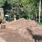 Última etapa de pavimentación en la calle Plata de Alto Comedero