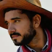 Lázaro Caballero se apunó durante su presentación en el Festival del Huancar en Abra Pampa