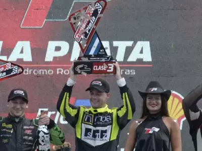 Orgullo juje�o: Clapier y Stieglitz brillaron en el arranque del automovilismo nacional en La Plata