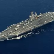 Estados Unidos derribó un dron iraní que se acercó a su portaaviones Lincoln