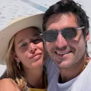 Dolores Barreiro maravillada de las Salinas Grandes “Cielo arriba, cielo abajo”