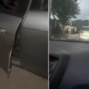 Indignación en barrio Chijra: chocó a un auto estacionado, casi atropella a un hombre y se dio a la fuga