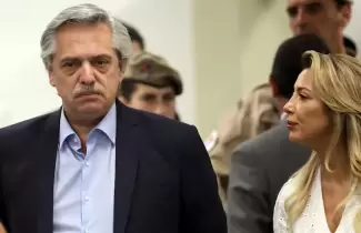 Alberto Fern�ndez y Fabiola Y��ez