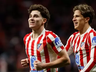 Juli�n �lvarez y Giuliano Simeone, dos de las figuras del Atl�tico Madrid