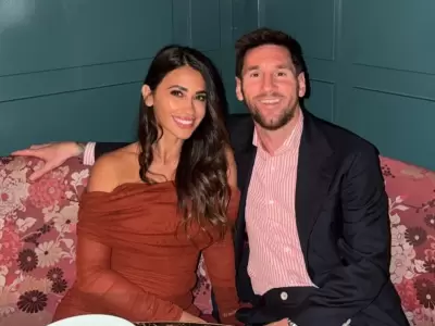 "No pegaste una": Antonela Roccuzzo defendi� a Messi de una influencer que lo acusaba de hacerse m�ltiples cirug�as est�ticas