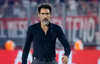 Eduardo Dom�nguez estudiantes de la plata