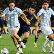 En un clásico caliente, Boca y Racing empataron sin goles en la Bombonera