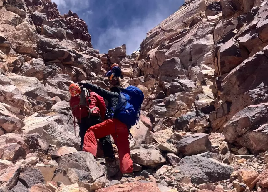 El esfuerzo para el ascenso a la cumbre del Volc�n