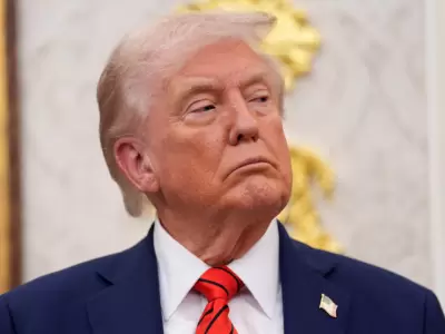 DONALD TRUMP