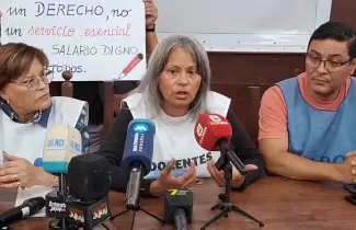conferencia de prensa gremios docentes