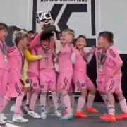 Ciro Messi fue campe�n con el Inter Miami y replic� el festejo de Leo tras ganar el Mundial