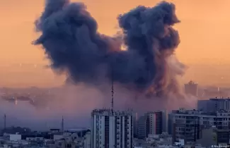 BOMBARDEOS EN IR�N