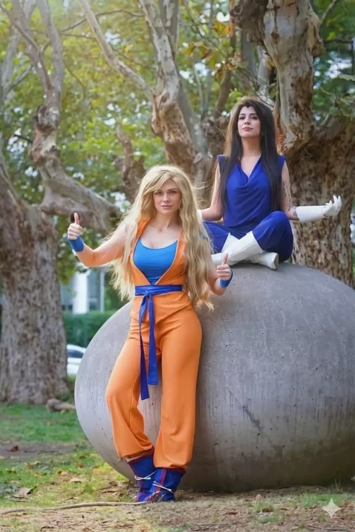 Homenaje de la diputada nacional Lilia Lemoine y de la concejal de Tres de Febrero, Candela Vidal a Akira Toriyama
