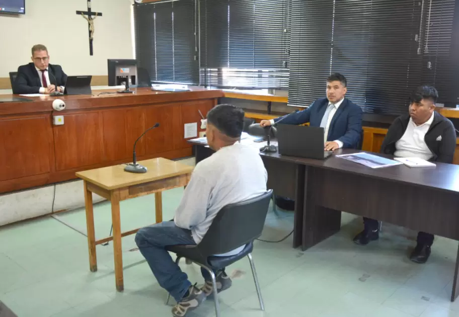 juez-unipersonal-dr.-pullen-llermanos-juicio-a-j.l.colqui-por-homicidio-culposo-4.3.26-1024x707
