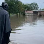 Suspendieron las clases hasta el viernes en Tucumán por el intenso temporal
