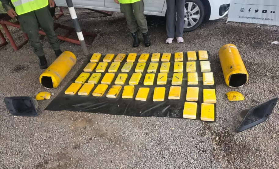 mujer de ledesma detenida con 44 kilos de coca�na