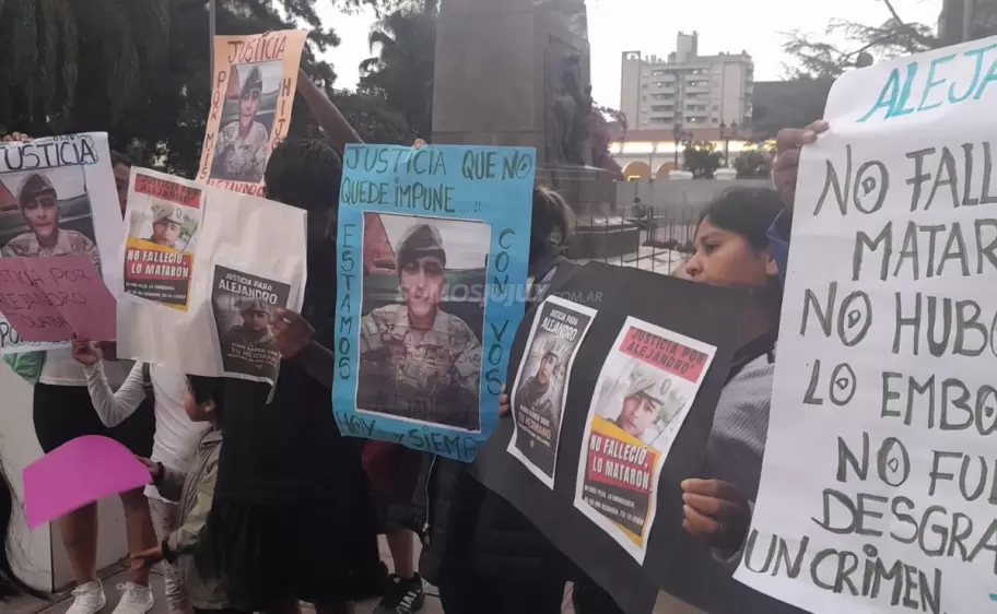 marcha por alejandro tolaba 1
