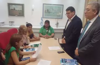 Acuerdos para beneficiar a trabajadores del ISJ