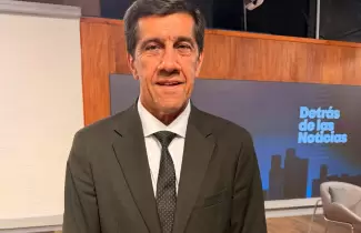 sadir detras de las noticias