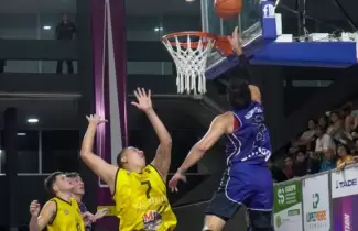 El Carmen B�squet triunfo