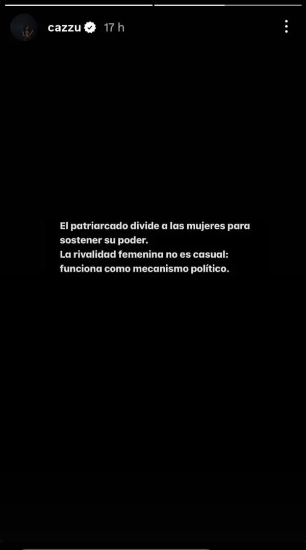 historia de Cazzu en Instagram