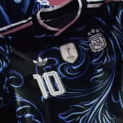 Argentina presentó una nueva camiseta para el Mundial: detalles, versiones y precios del modelo alternativo
