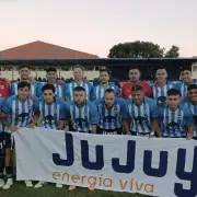 En un flojo partido y con un pol�mico arbitraje, Gimnasia cay� 3 a 0 en su visita a Trist�n Su�rez