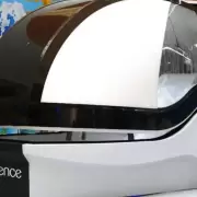 Japón presentó una máquina que baña y seca a personas en solo 15 minutos