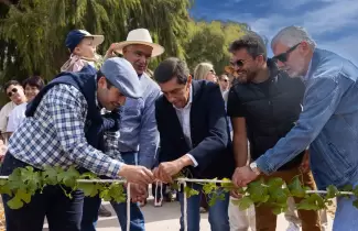 Carlos Sadir inaugur� el nuevo apeadero del Tren Solar de la Quebrada