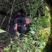 Rescataron a un mujer de 85 años que casi cae a un canal de riego en San Pedro