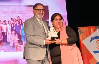 premios lola mora