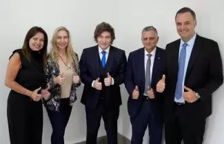 Javier Milei: �Tuvimos que venir a arreglar las cagadas del in�til e incompetente de Kicillof"