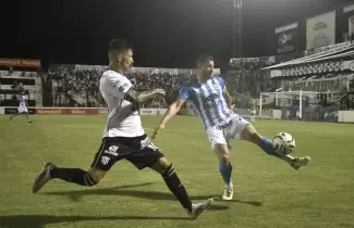 Gimnasia le gana 1 a 0 a Chaco For Ever