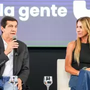 Carlos Sadir encabezó el 6° Encuentro Provincial del Deporte con la participación de "Magui" Aicega