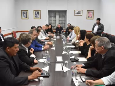 Reuni�n de Sadir con diputados del Frente Jujuy Crece