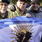 Malvinas: Presentan documentos inéditos y el testimonio de un veterano inglés en el Congreso