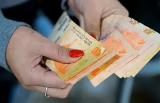 Dinero de contado
