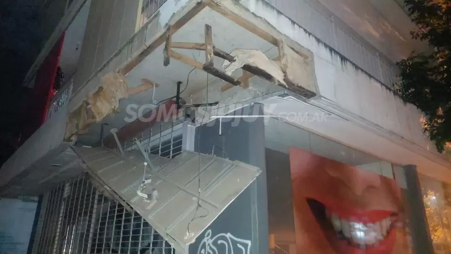 Caída de Mampostería en el edificio Procrear Jujuy