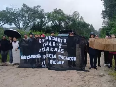 Reclamo de estudiantes de Los Blancos