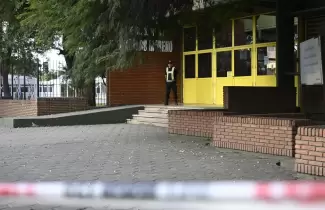Guardia policial para preservar la escena del tr�gico hecho en Santa Fe