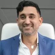 Citaron a indagatoria a Ariel Vallejo, el financista cercano a Chiqui Tapia
