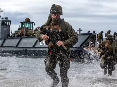 La infanter�a de los Estados Unidos se despliega en Medio Oriente