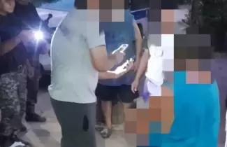 Persecuci�n en San Pedro: intent� huir en moto y descartar la mercader�a