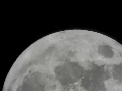 Artemis II inicia su regreso a la Tierra: la tripulaci�n recuper� la se�al tras batir el r�cord de distancia en la Luna